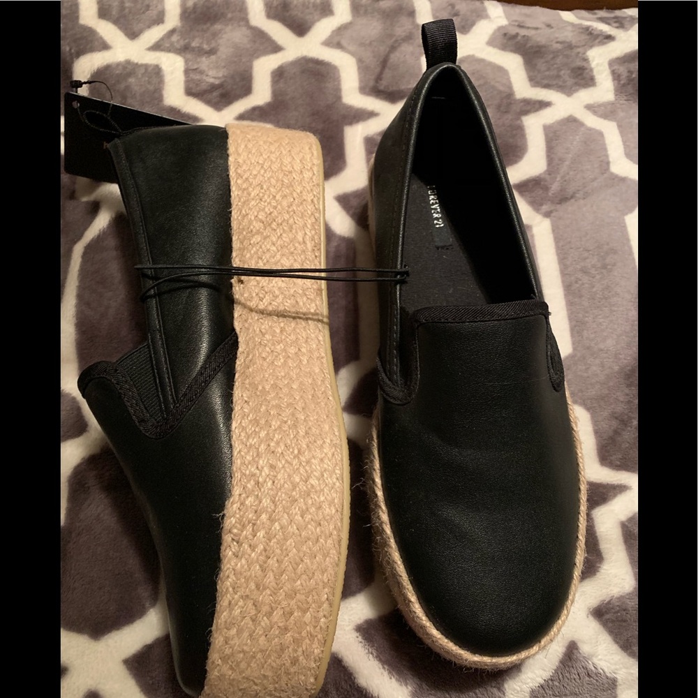 NWTs Forever 21 Platform Slip On Espadrilles